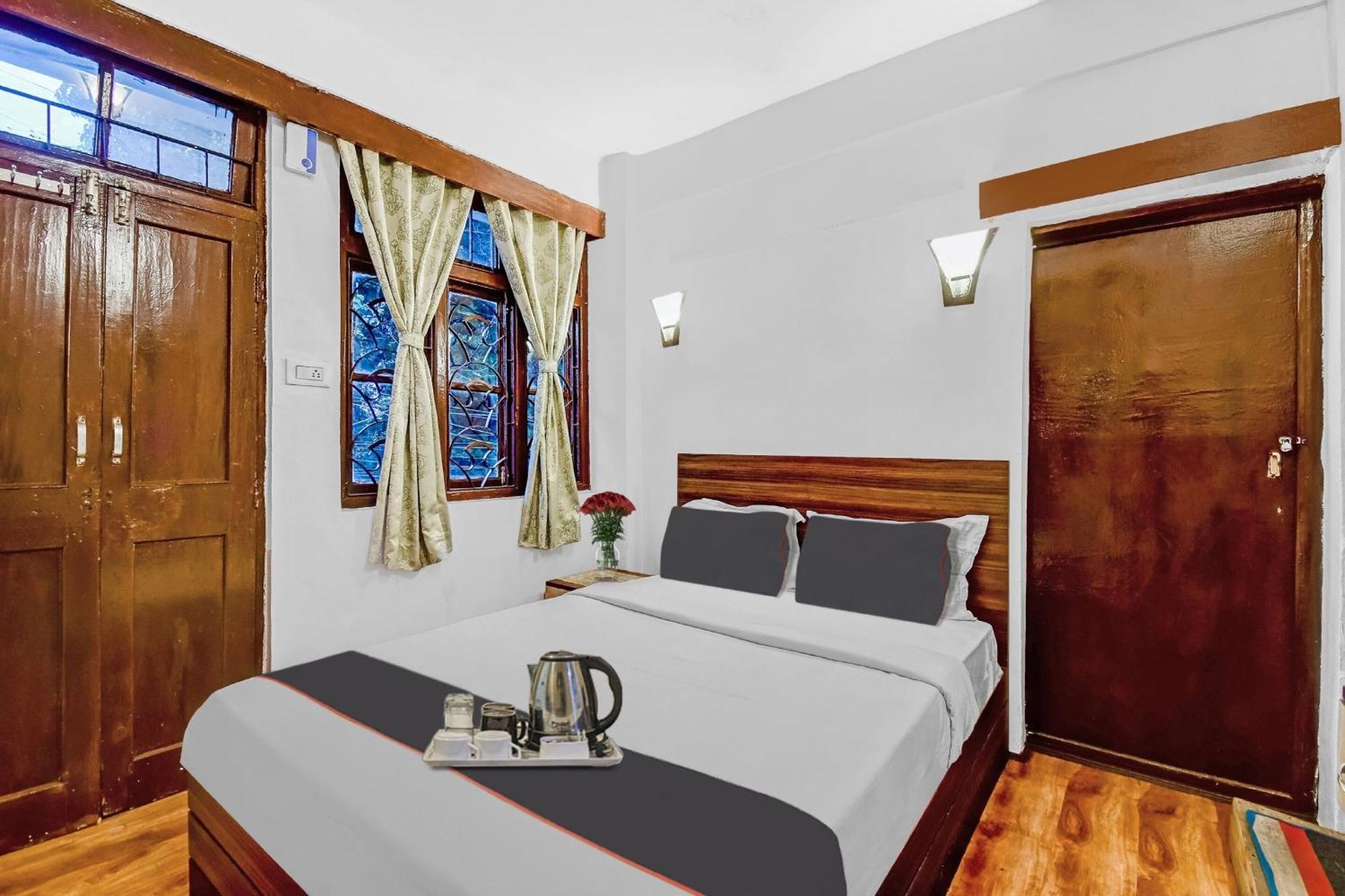 Collection O Priyatam Nirwana Hotel Darjeeling  Exterior photo